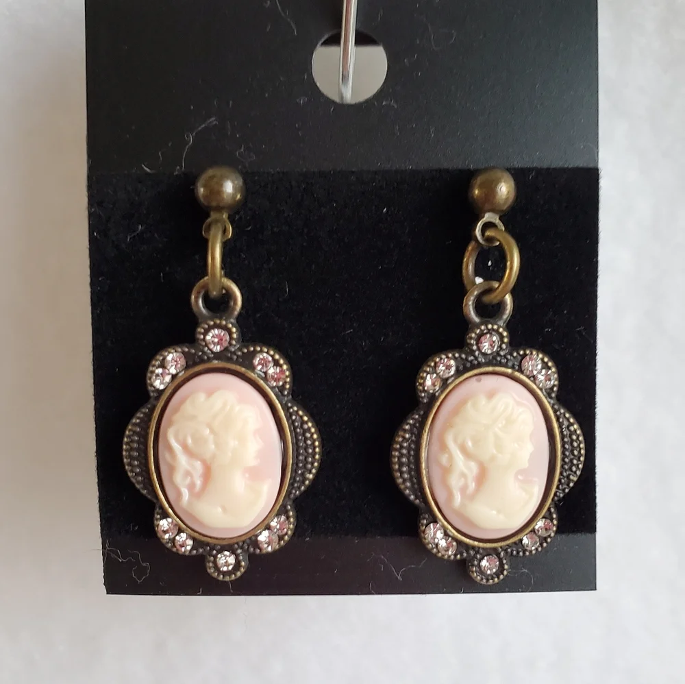 Womens pink and bronze cameo post earrings